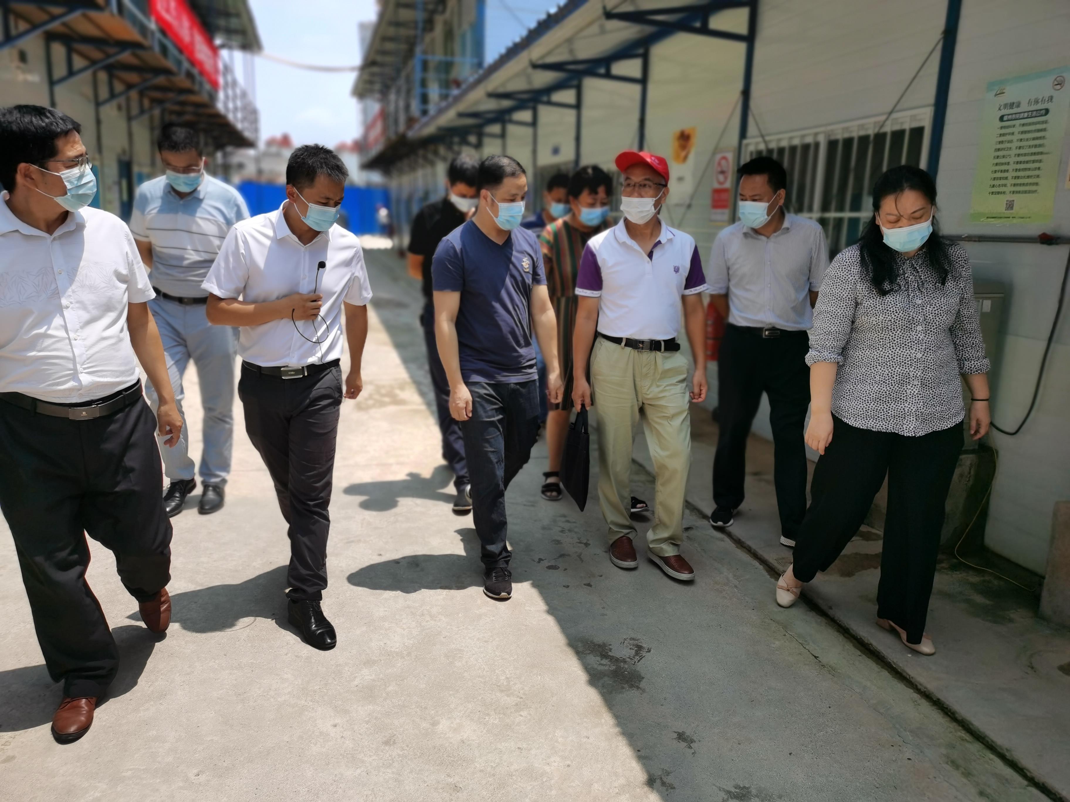 全國愛(ài)衛辦專(zhuān)家組一行蒞臨贛縣人才公寓項目部督導檢查